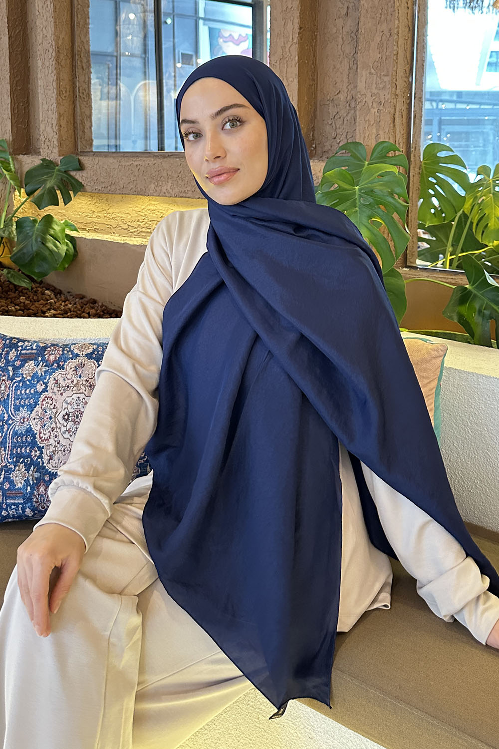 Lamelif Brisa Vual Şal Gece Mavisi