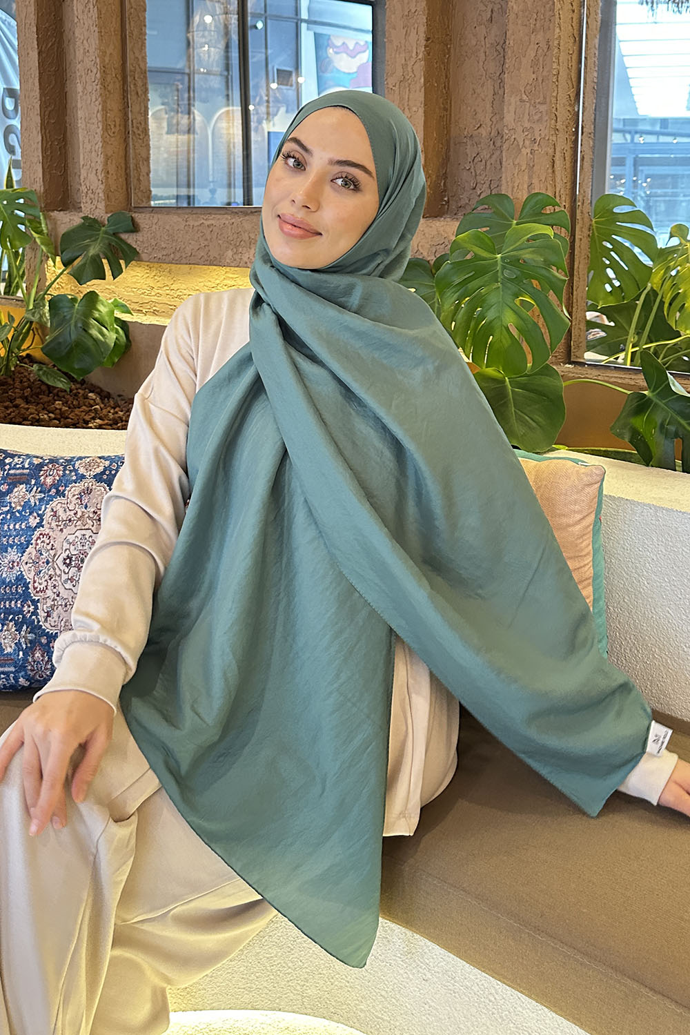 Lamelif Brisa Vual Şal Koyu Çağla Yeşili