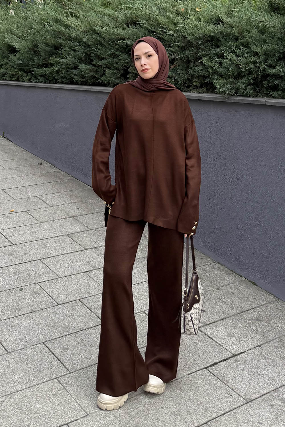 Lamelif Düğme Detaylı Triko Takım Acı Kahve