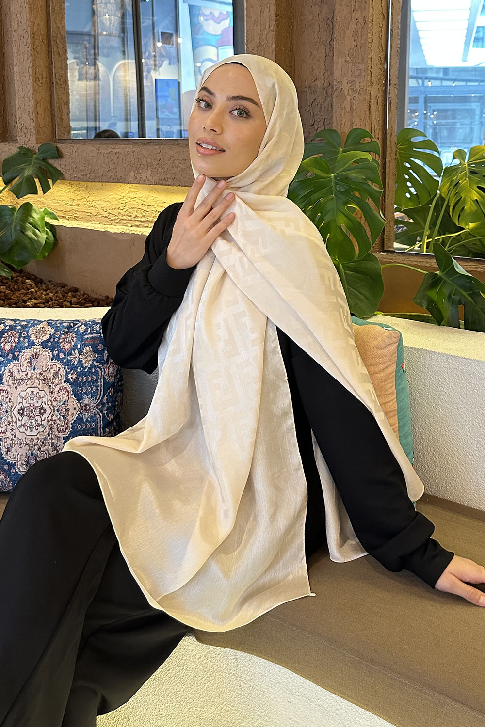 Lamelif F Desen Janjan Jakar Şal Bej