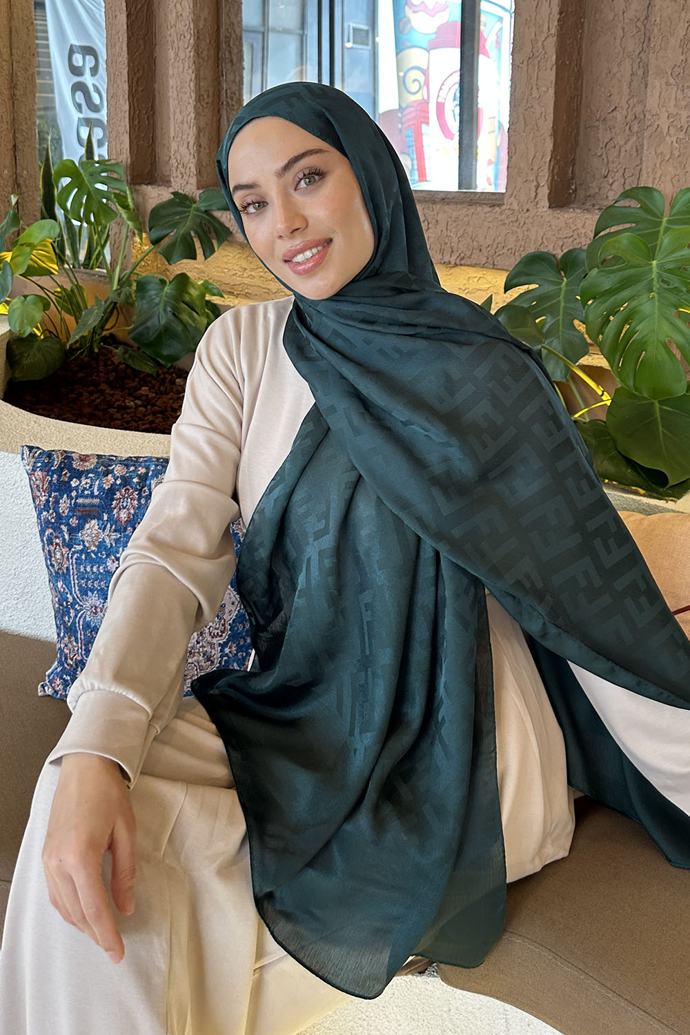 Lamelif F Desen Janjan Jakar Şal Zümrüt Yeşili