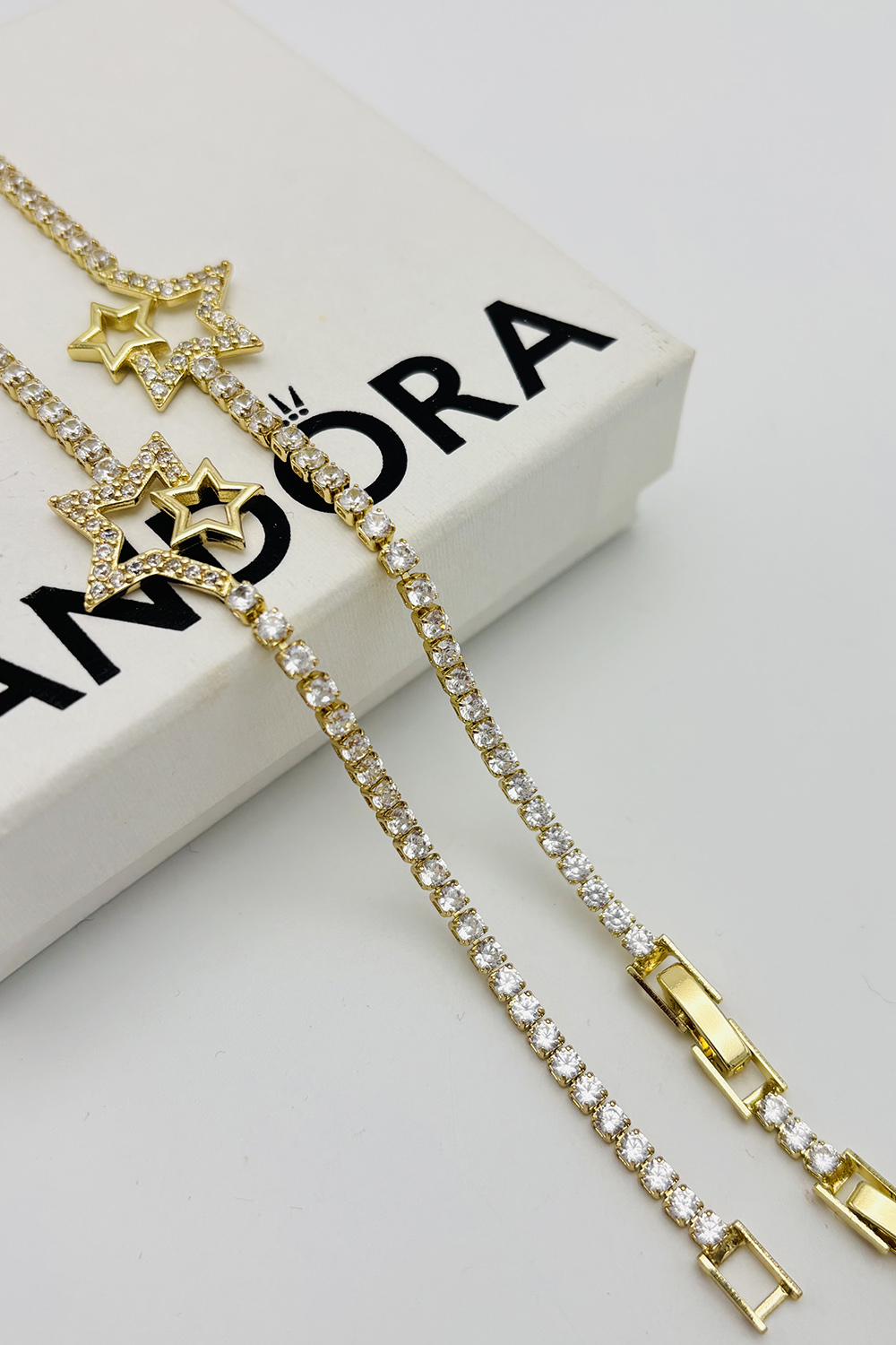 Lamelif Gold Su Yolu Baget Taşlı Yıldız Figürlü Bileklik