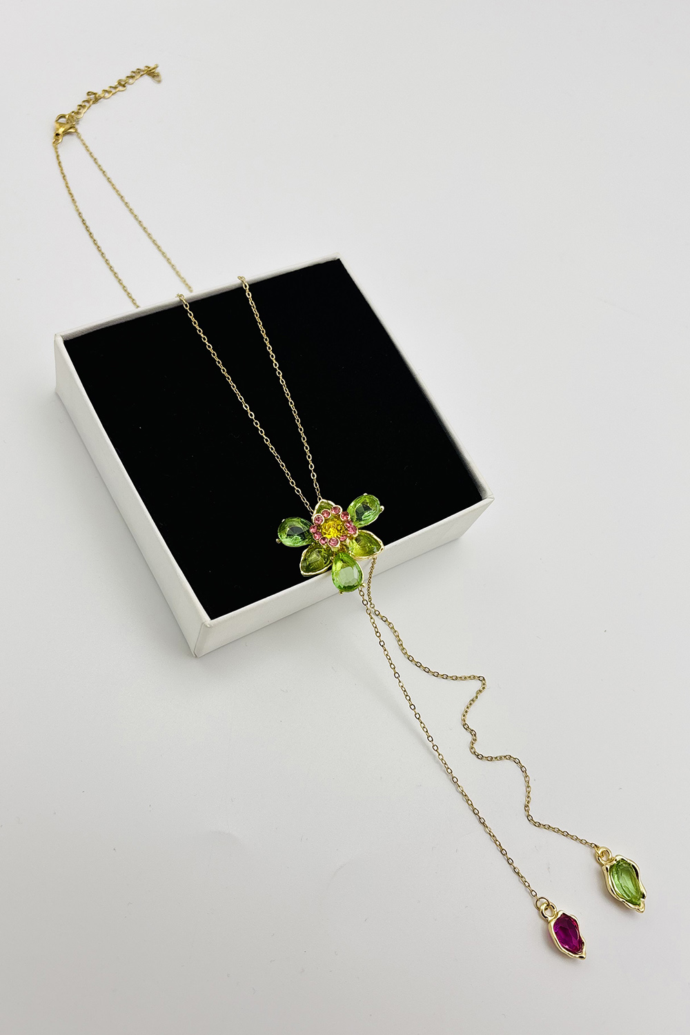 Green Gold Straight Necklace