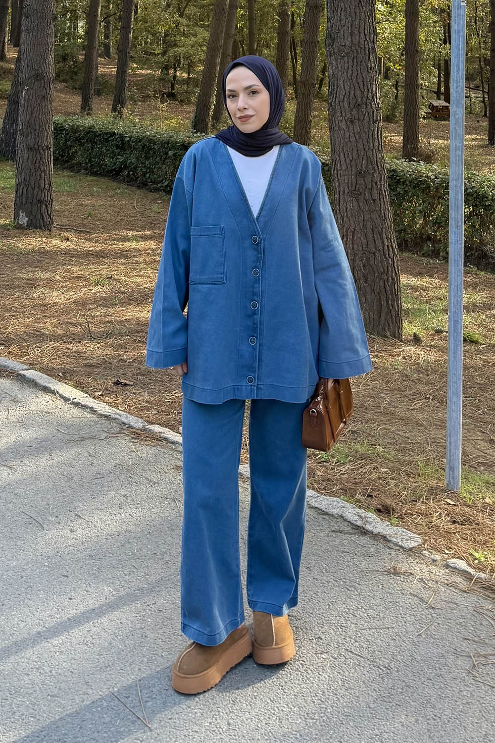 Lamelif V Yaka Düğmeli İkili Takım Kot Mavisi