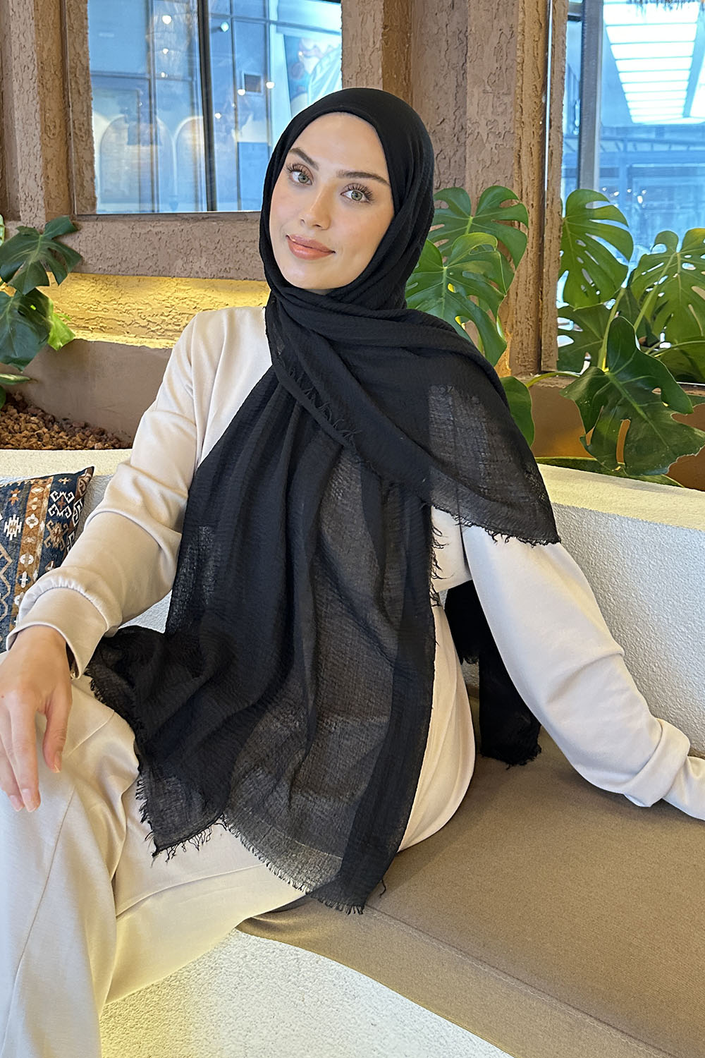 Lamelif Siyah Bürümcük Şal