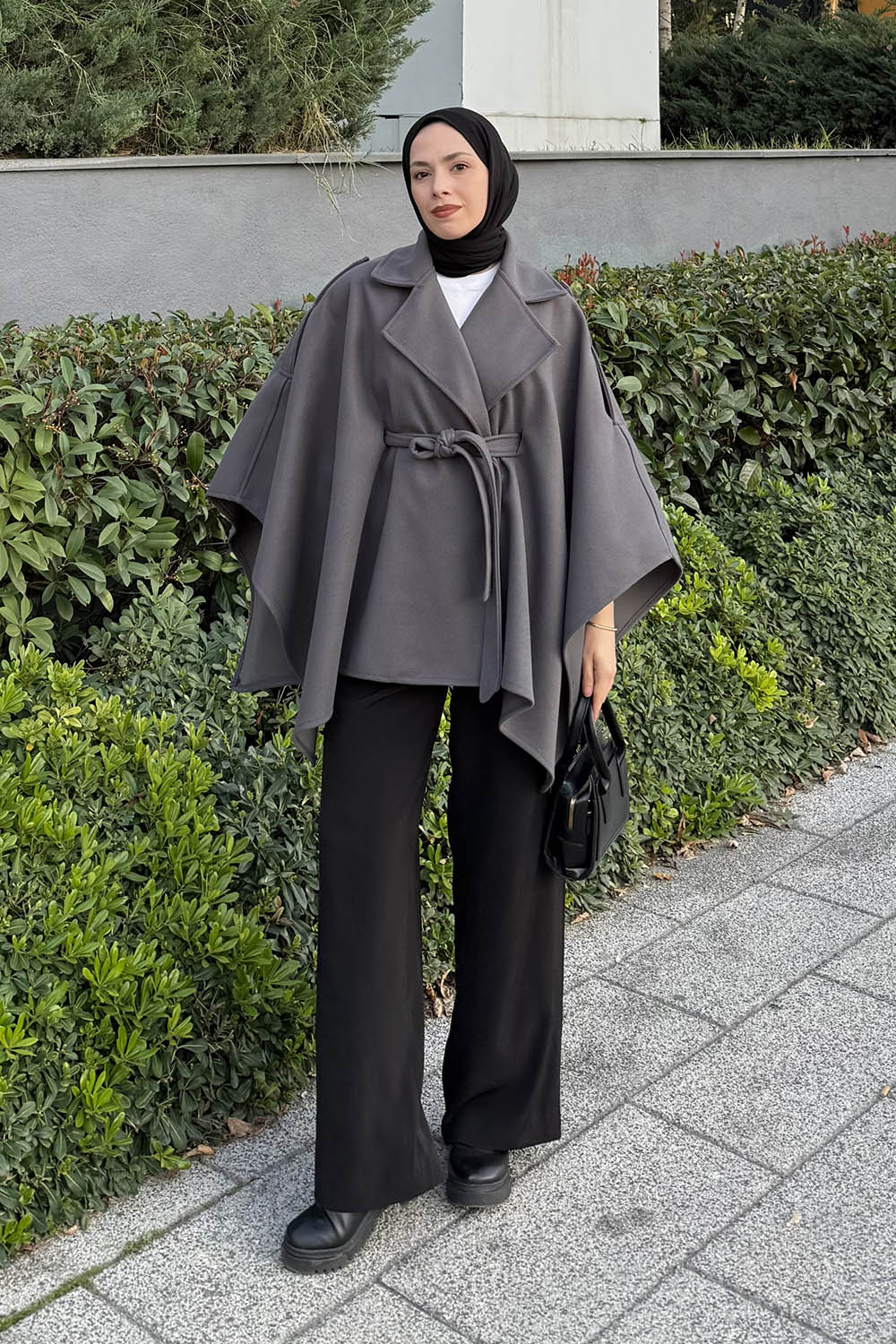 Lamelif Omuz Apoletli Bağlama Detaylı Panço Füme