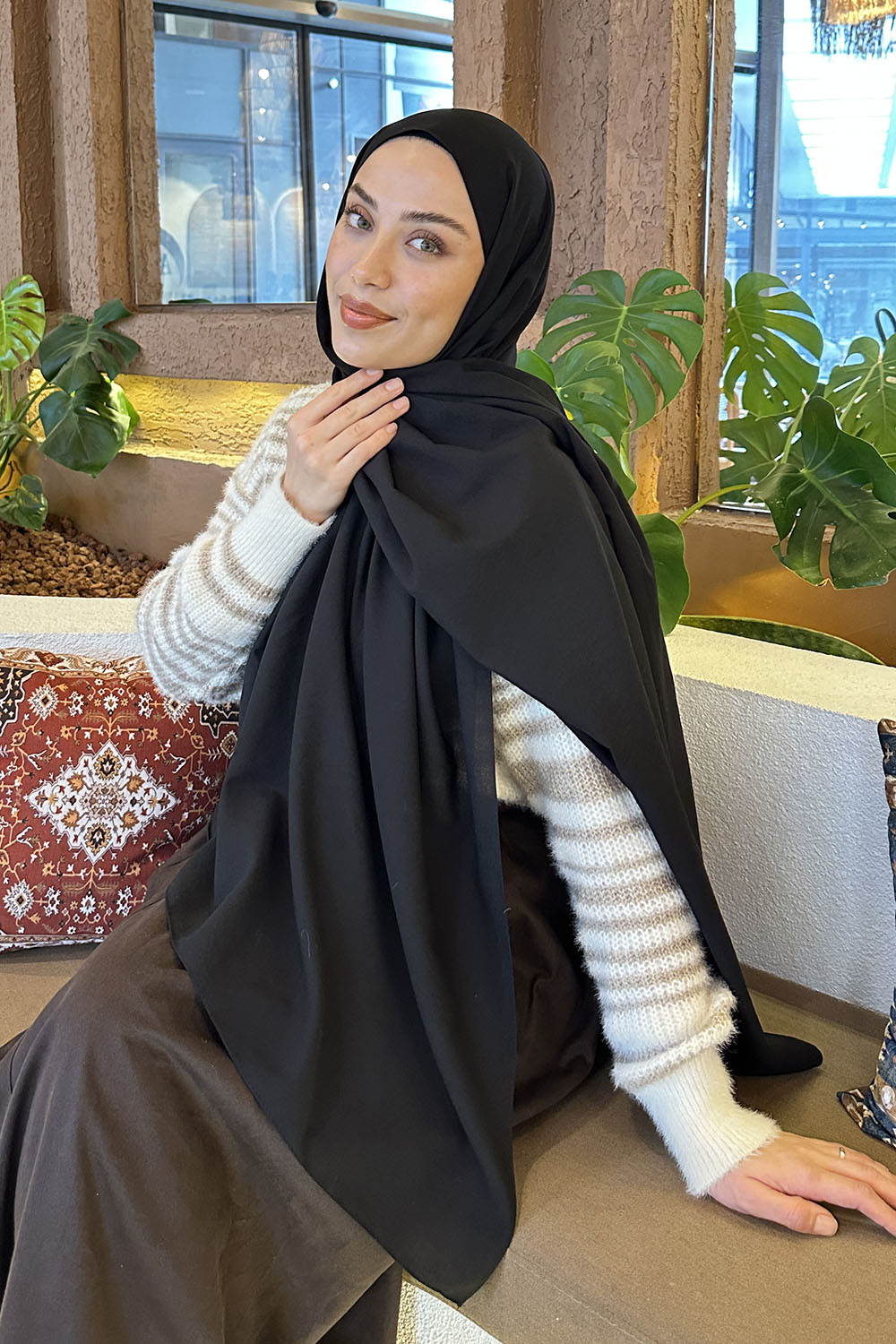 Lamelif Keten Şal Siyah