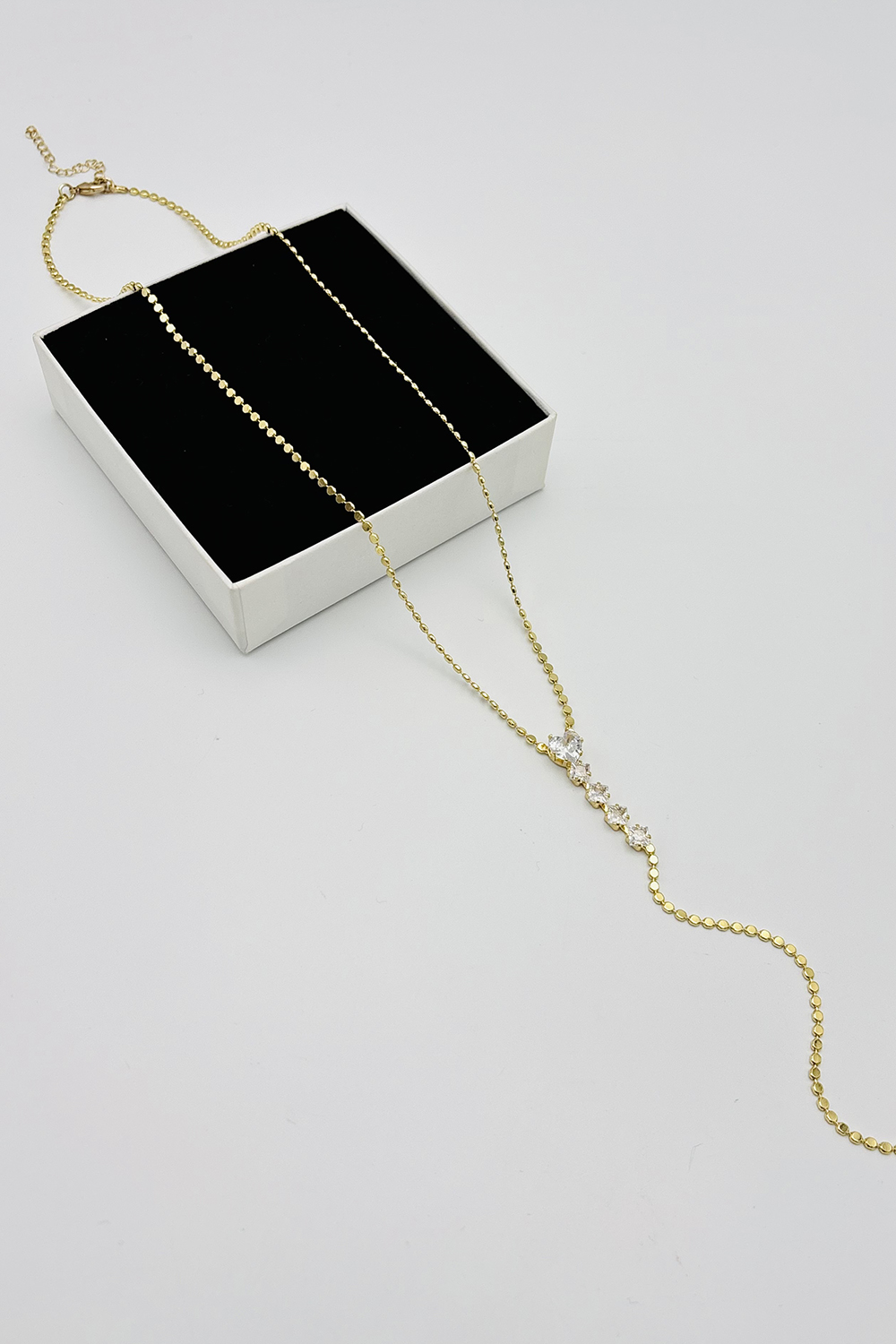 Lamelif Gold Kristal Taşlı Kalp Y Kolye