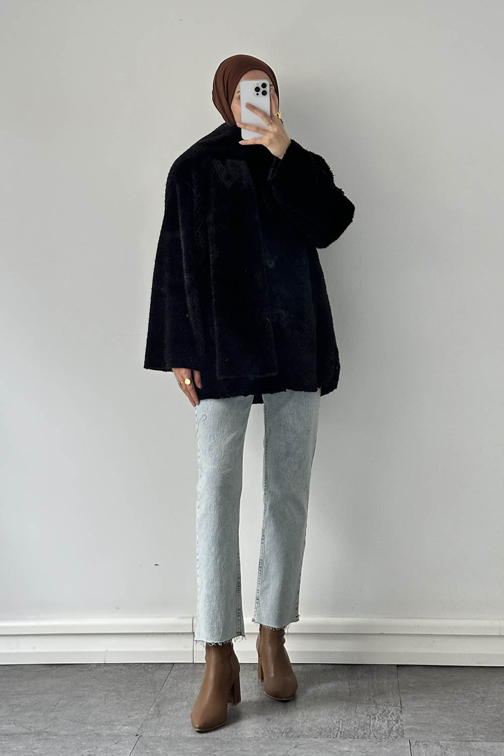 Lamelif Atkılı Peluş Mont Siyah