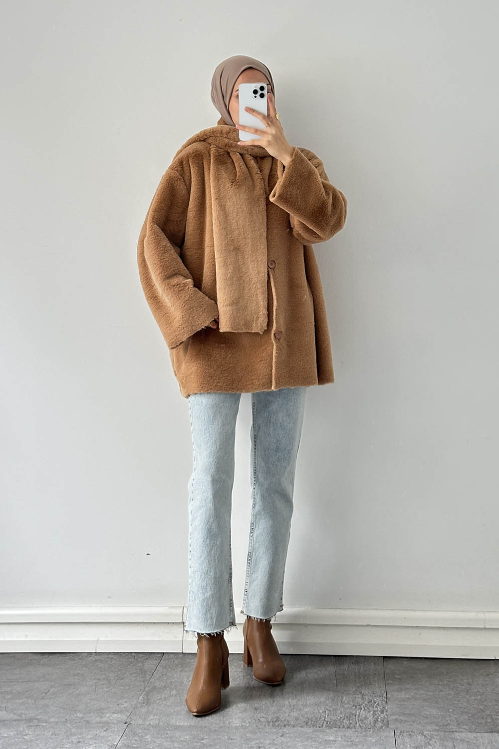 Lamelif Atkılı Peluş Mont Sütlü Kahve