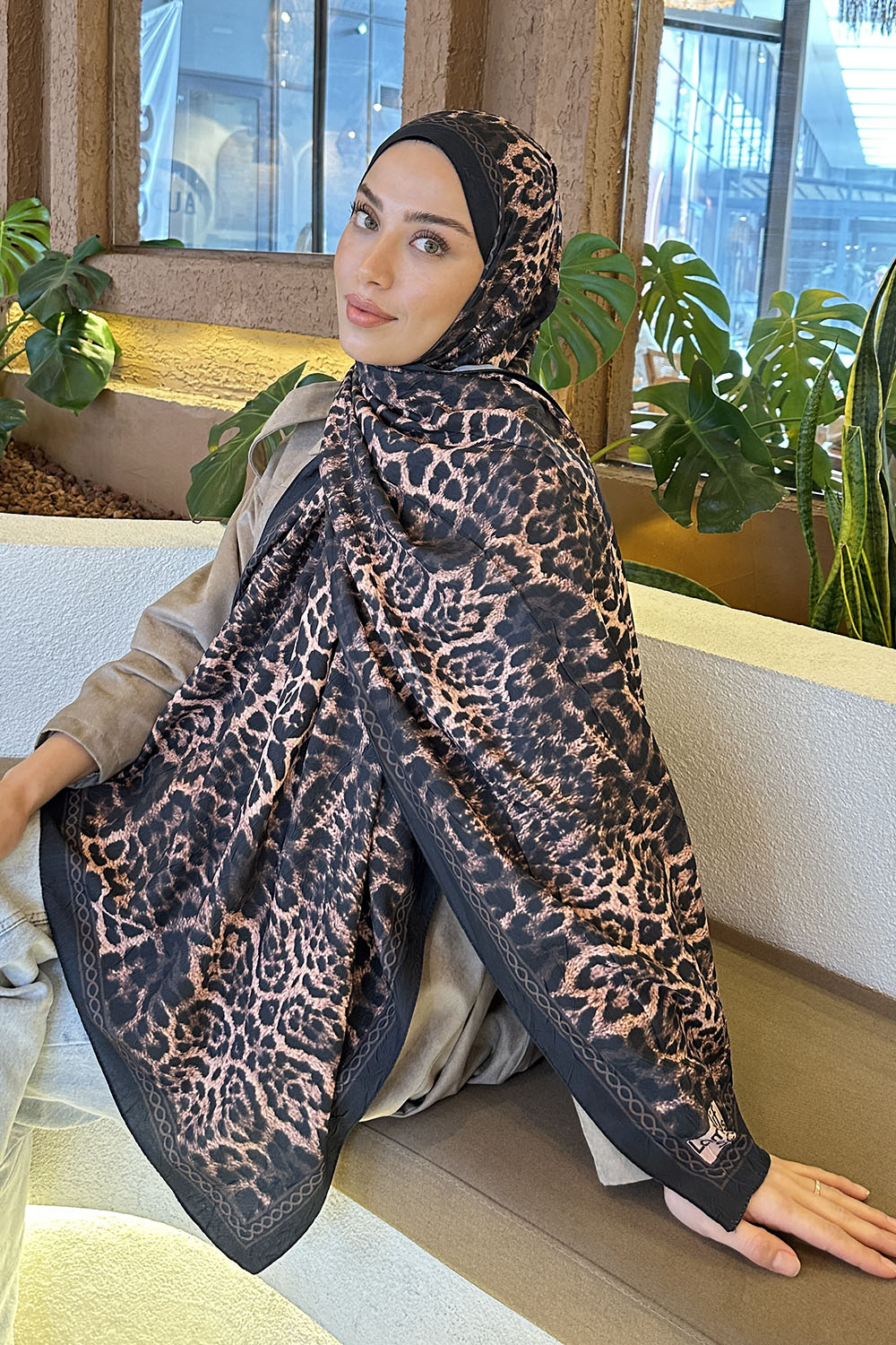 Lamelif Leopar Desen Bambu Şal Siyah Kahverengi