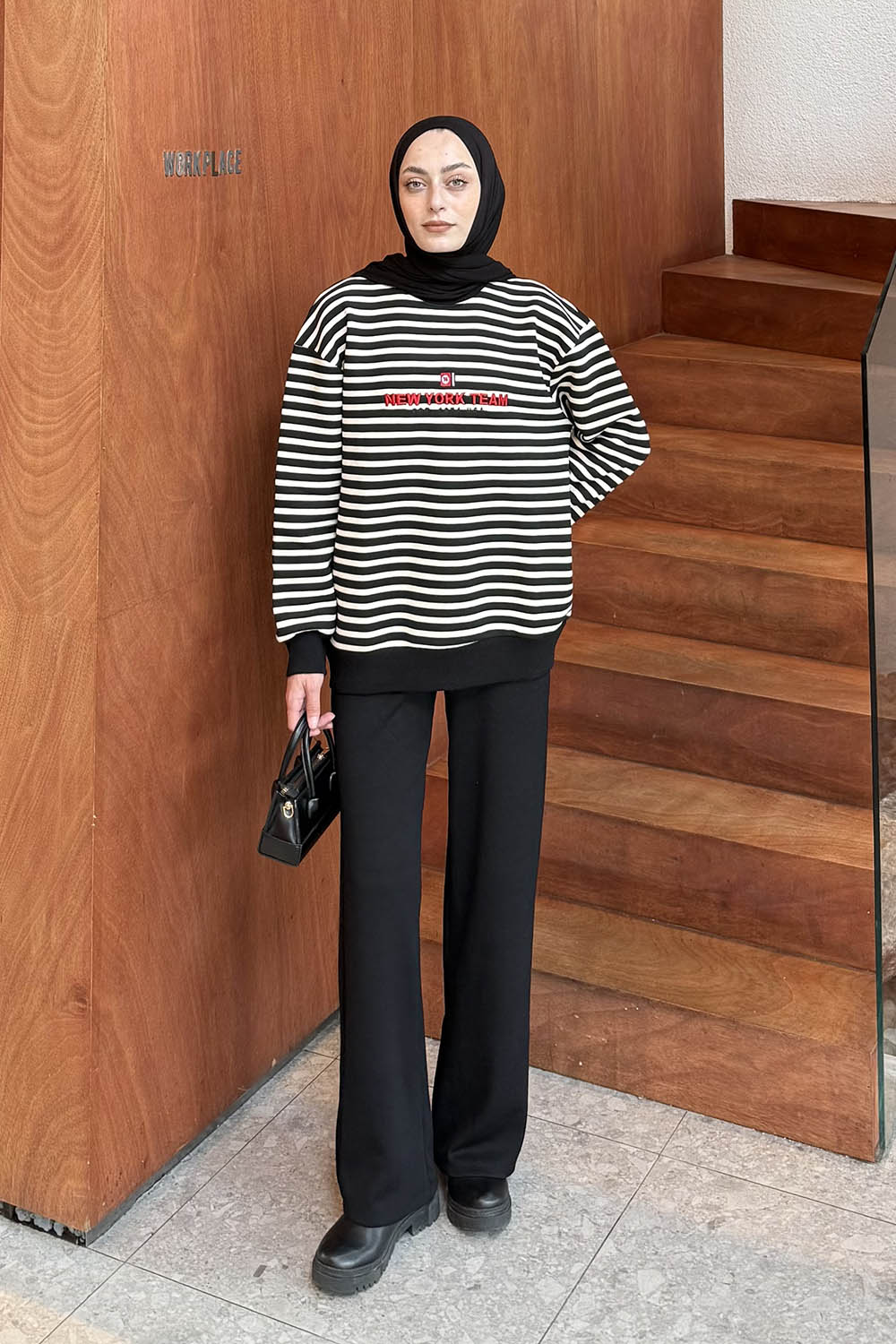 Lamelif Nakışlı Çizgili Sweatshirt Siyah