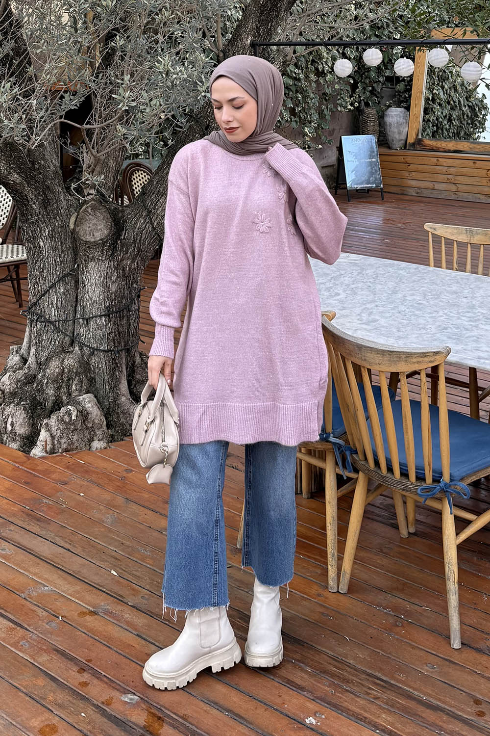 Lamelif Çiçek Detaylı Triko Kazak Lila