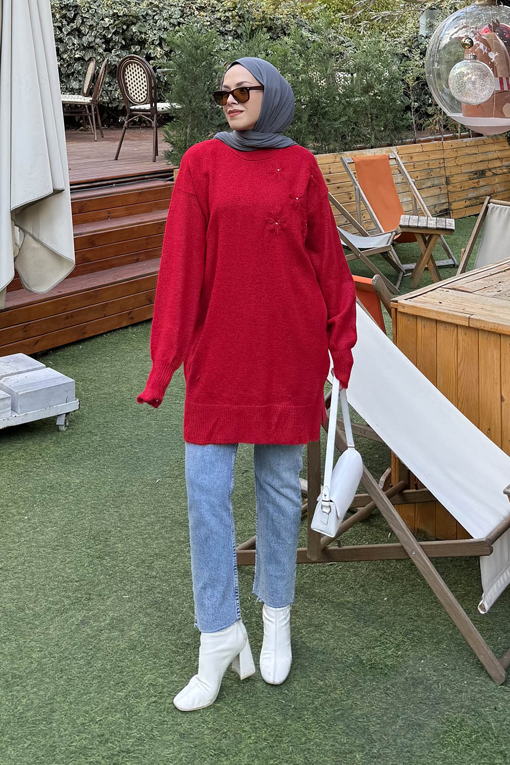 Lamelif Çiçek Detaylı Triko Kazak Nar Çiçeği