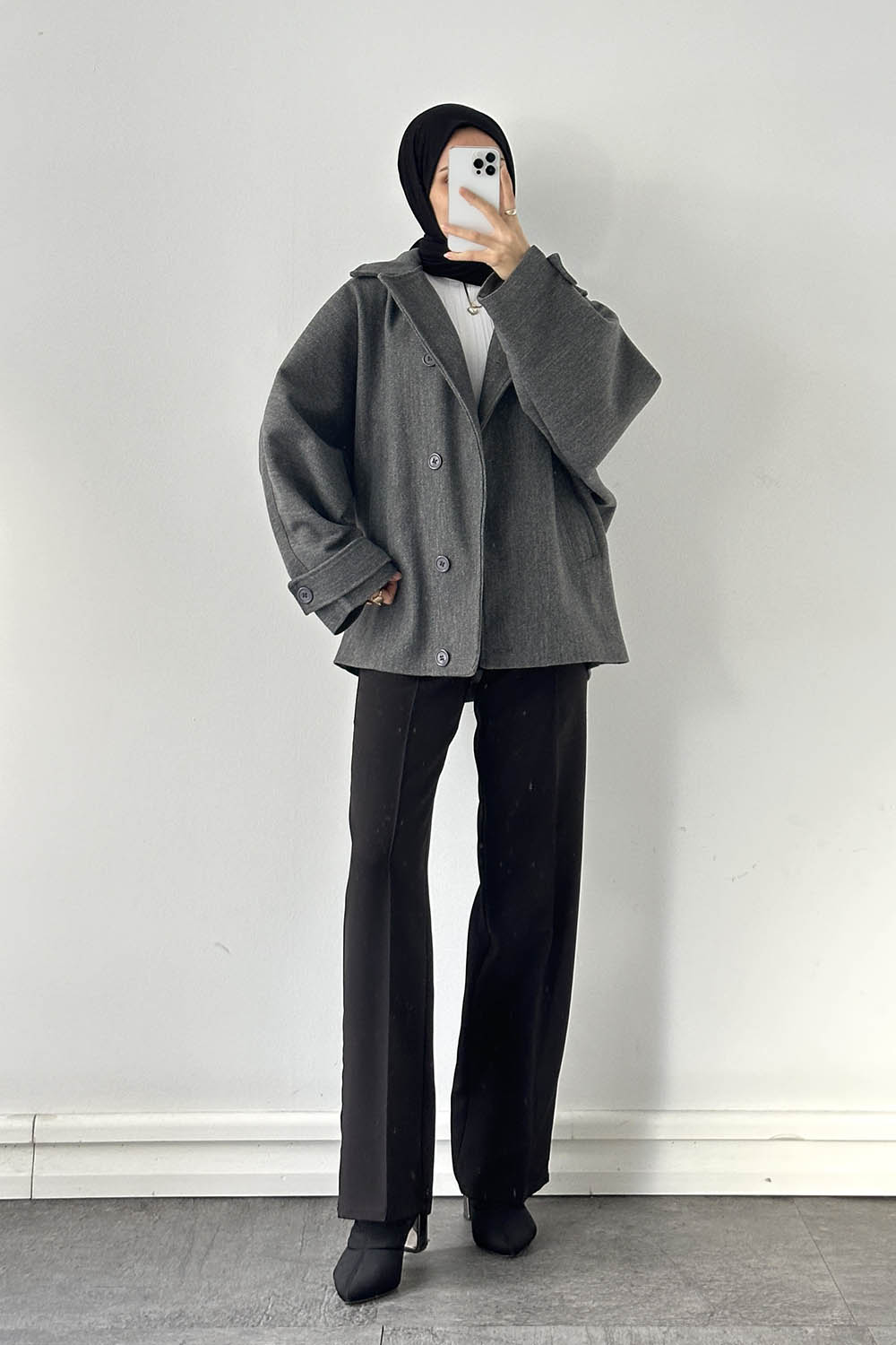 Lamelif Kol Kemerli Kaşe Kaban Antrasit