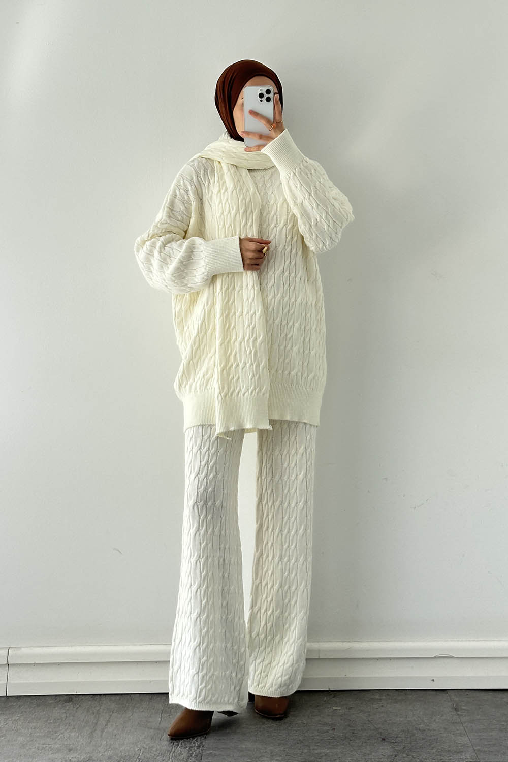 Lamelif Atkılı Örülü Tesettür Takım Krem