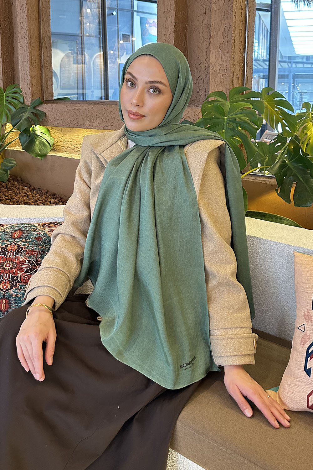 Leave Of Daphne Cotton Straight Shawl