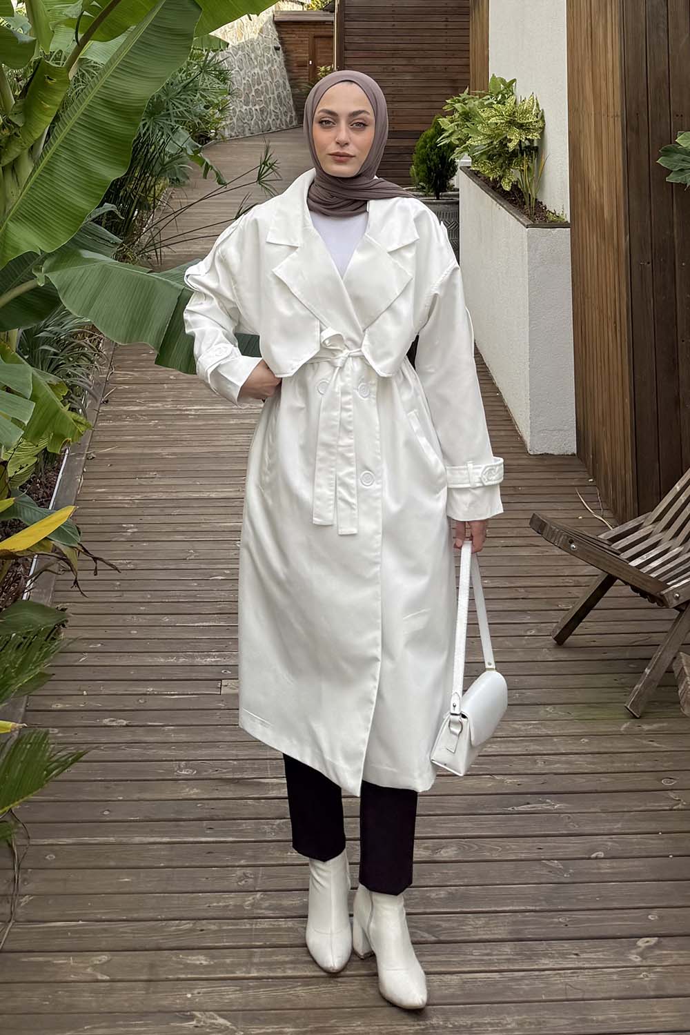 Lamelif Apoletli Klasik Kuşaklı Trençkot Beyaz