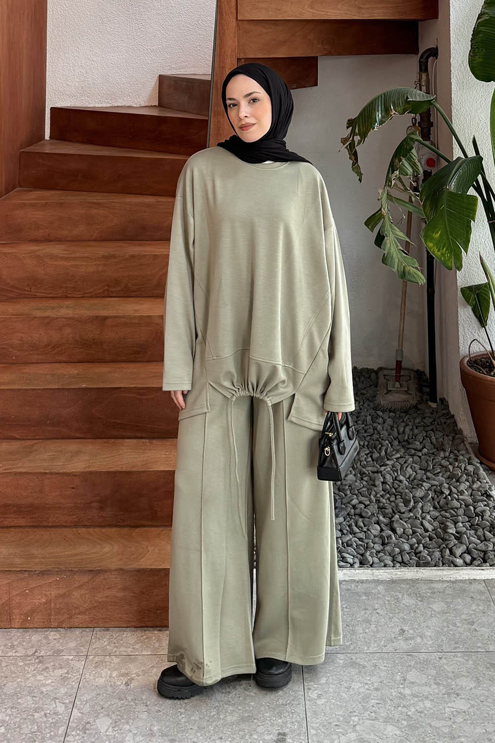 Plum Green Crew Neck Long Arm Cotton Polyester Regular Trousers Comfortable Suit