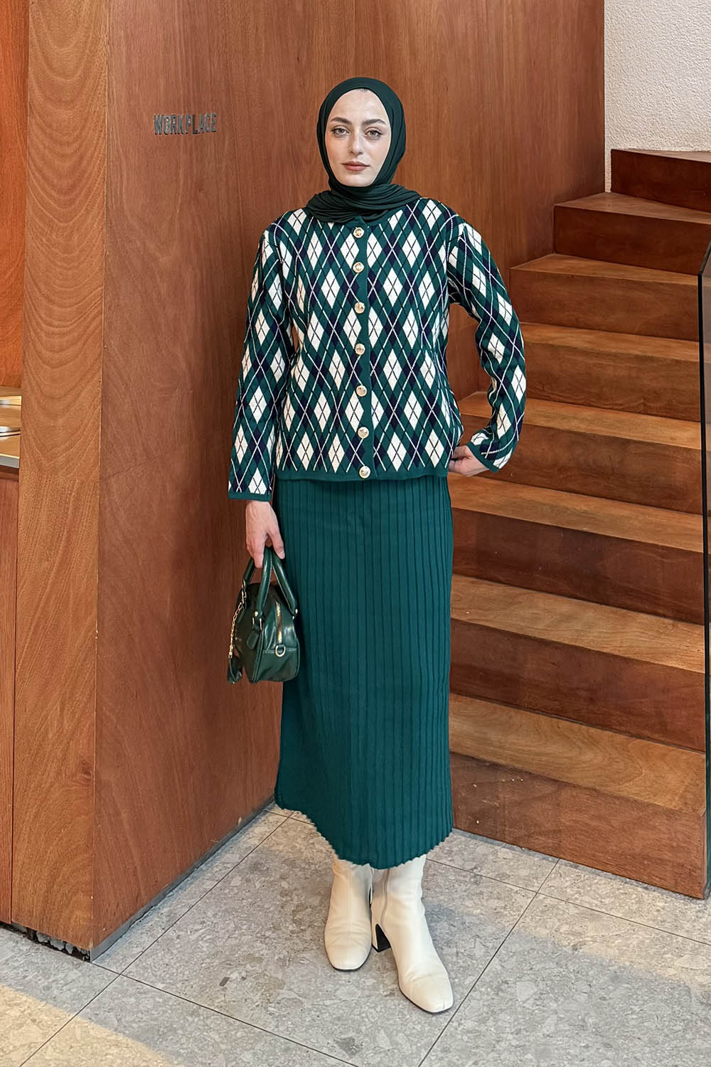 Lamelif Baklava Desen Etekli Triko Takım Zümrüt