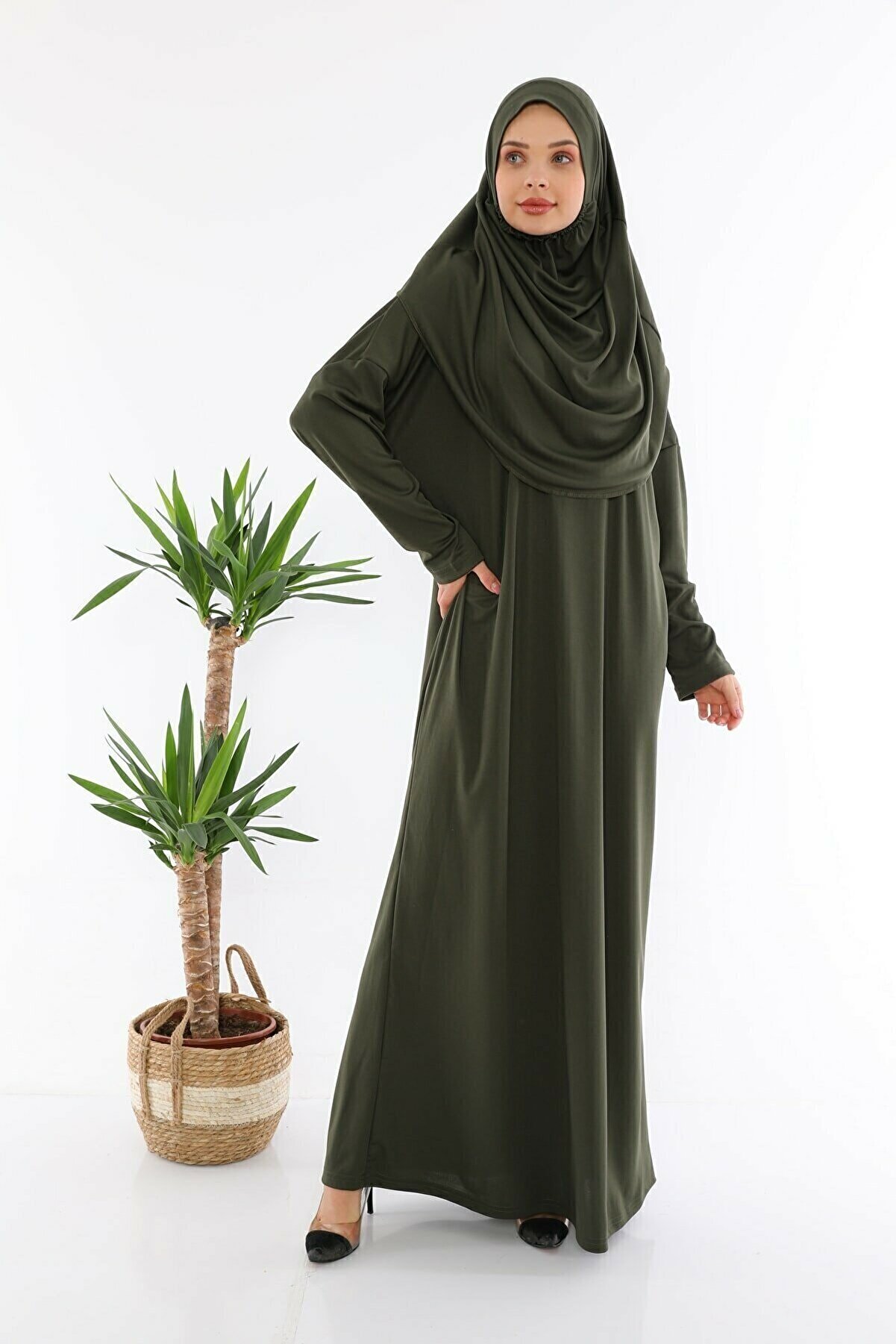 Khaki Normal Neck Lycra Dresess