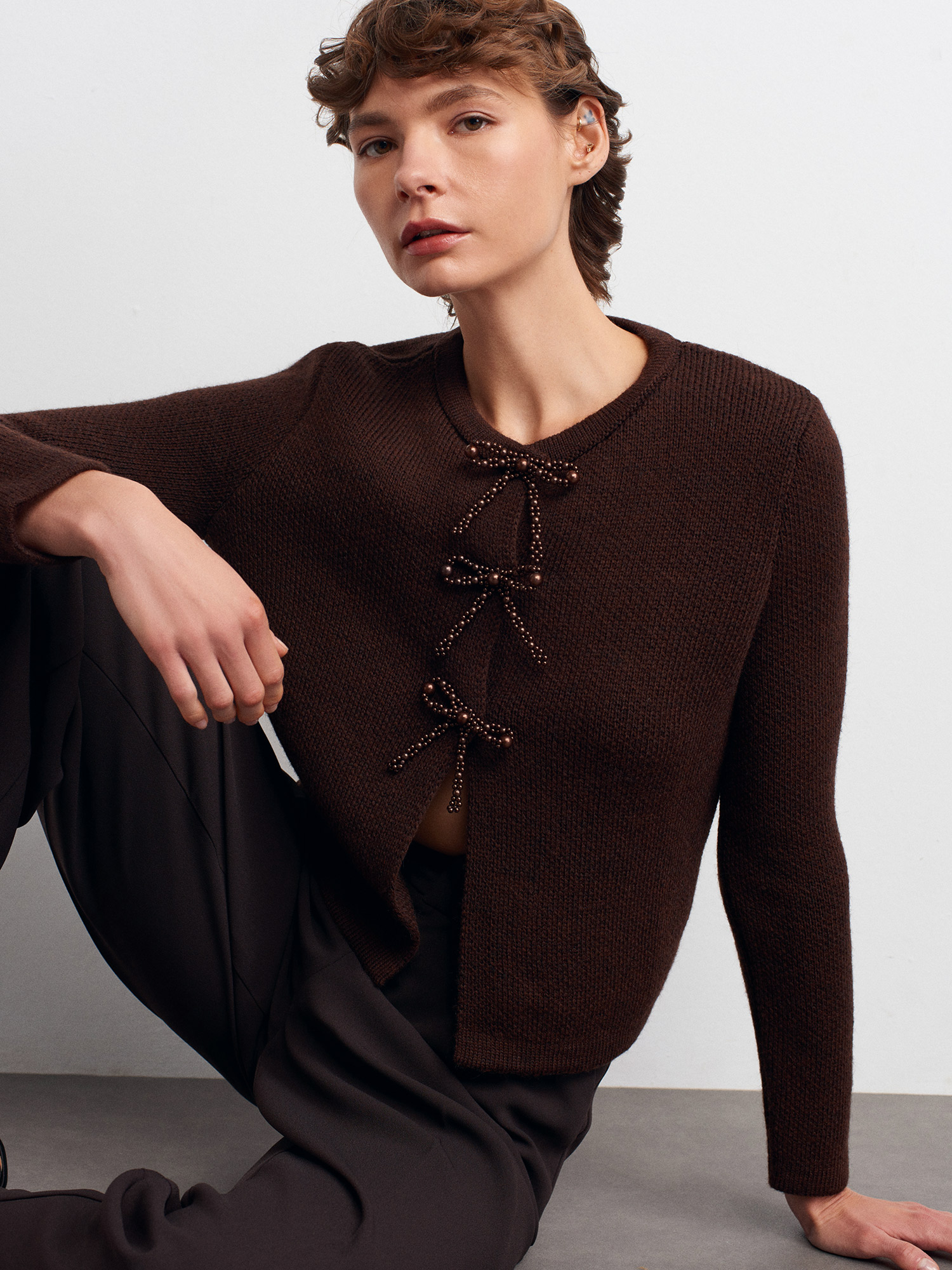 Lamelif Dilvin Fiyonk Detaylı Triko Hırka-Acı Kahve