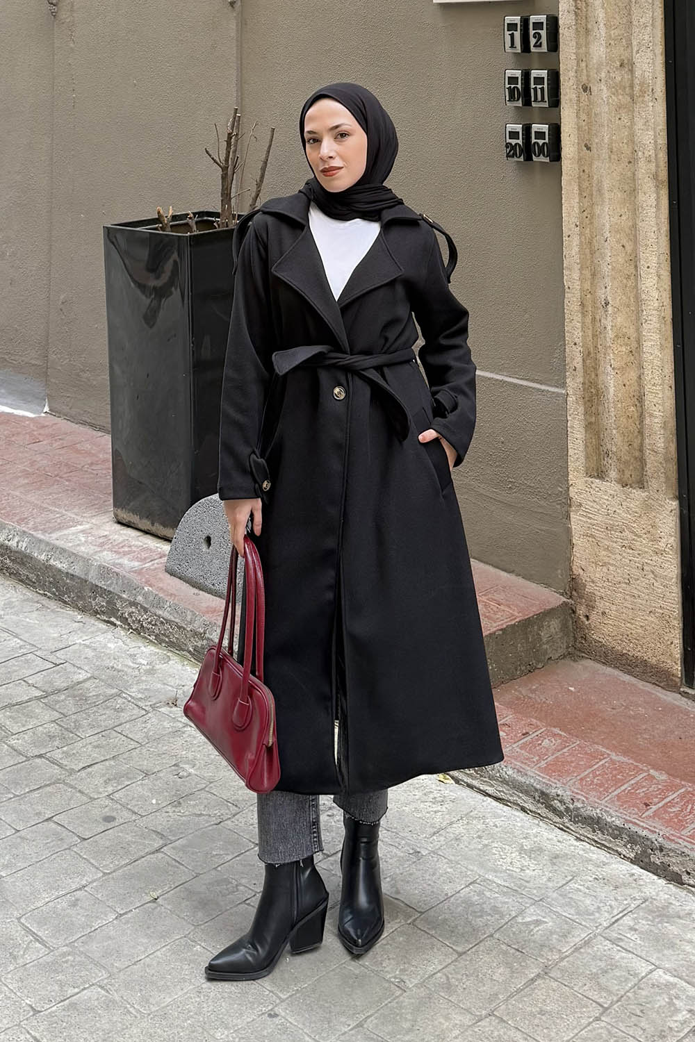 Lamelif Omuz Apoletli Kaban Siyah