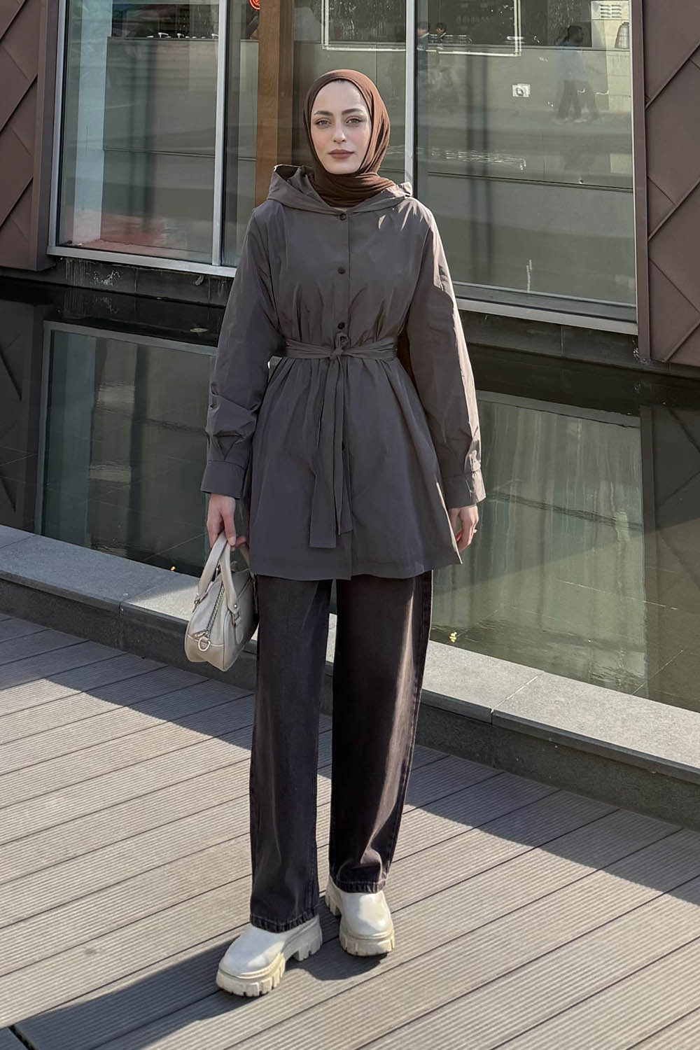 Lamelif Bağlama Detaylı Yağmurluk Soft Kahve