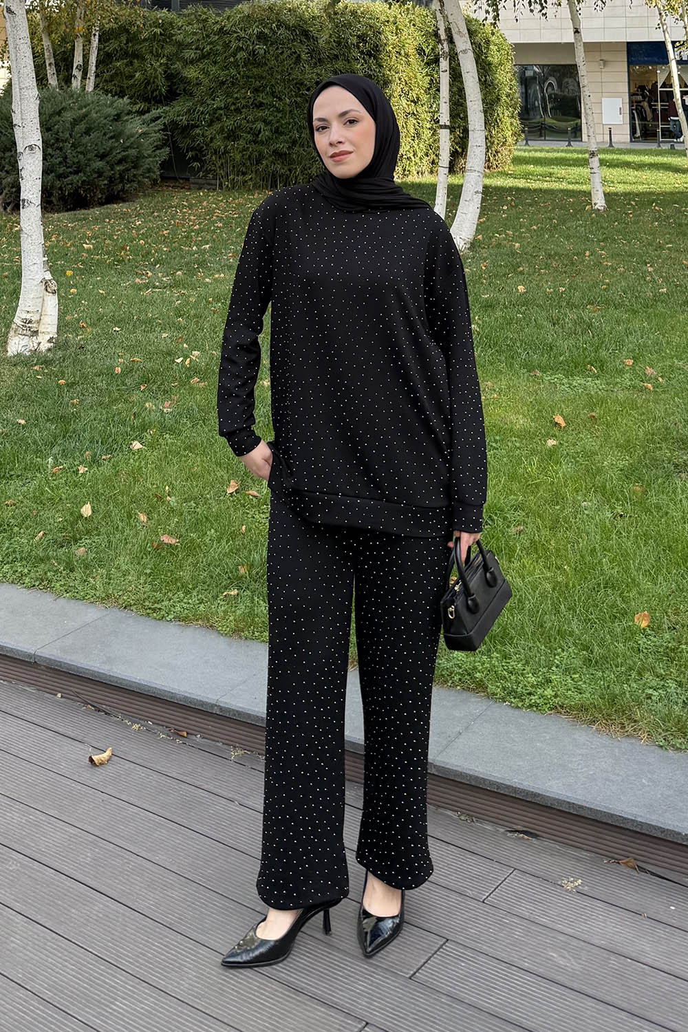 Black Crew Neck Long Arm Cotton Regular Trousers Comfortable Suit