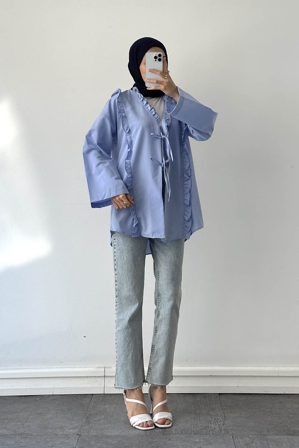 Lamelif Fırfır Detaylı Bağlamalı Tesettür Gömlek Mavi