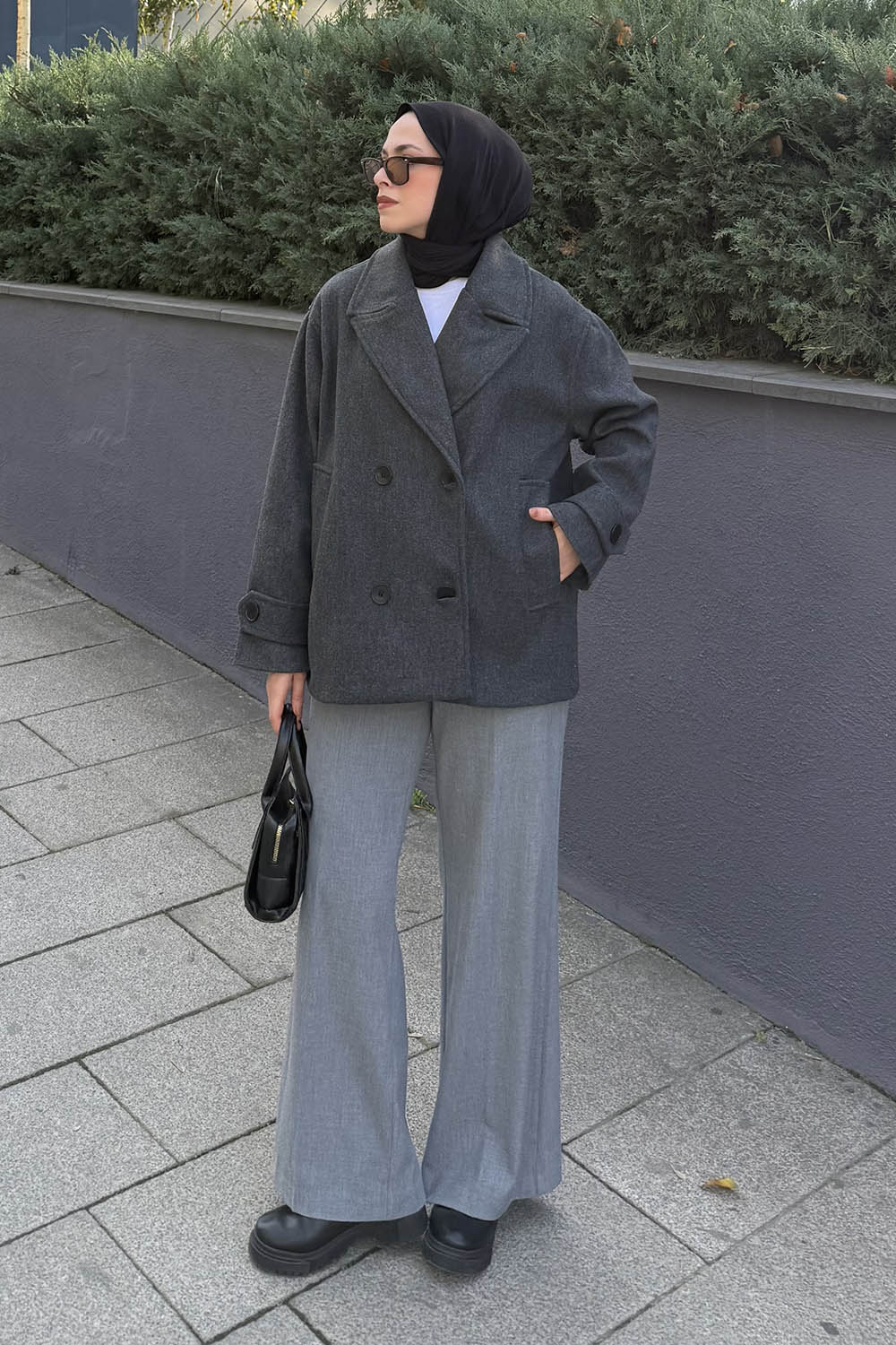 Lamelif Kısa Kaşe Mont Antrasit