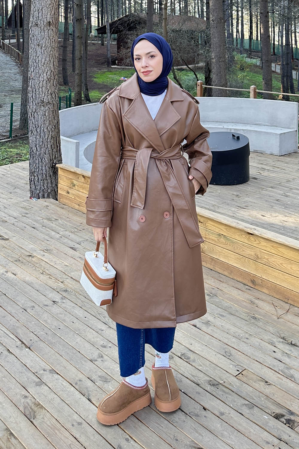 Lamelif Bağlama Detaylı Deri Mont Taba