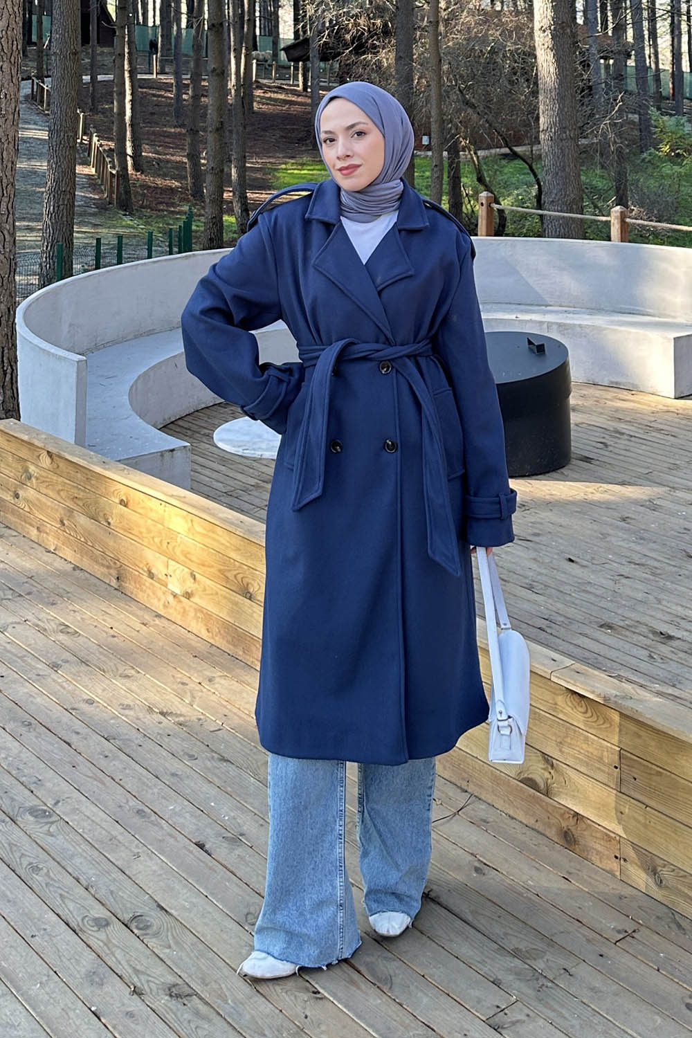 Lamelif Bağlama Detaylı Kaşe Kaban Lacivert