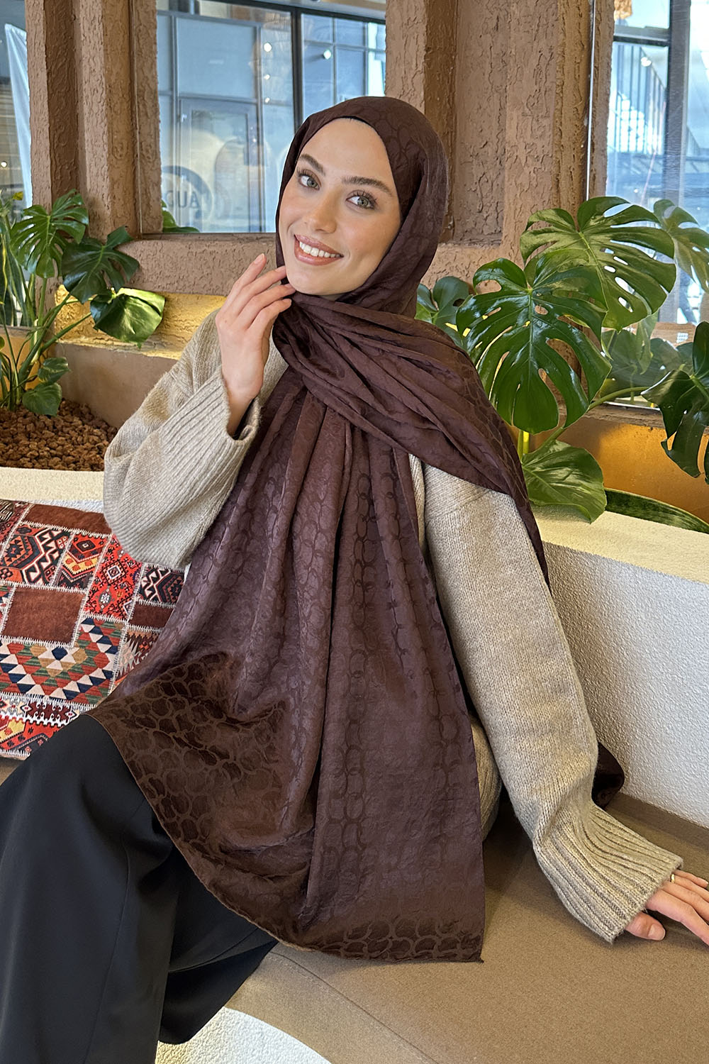 Lamelif  Bloom Desen Ayrobin Floş Jakar  Şal Kahverengi