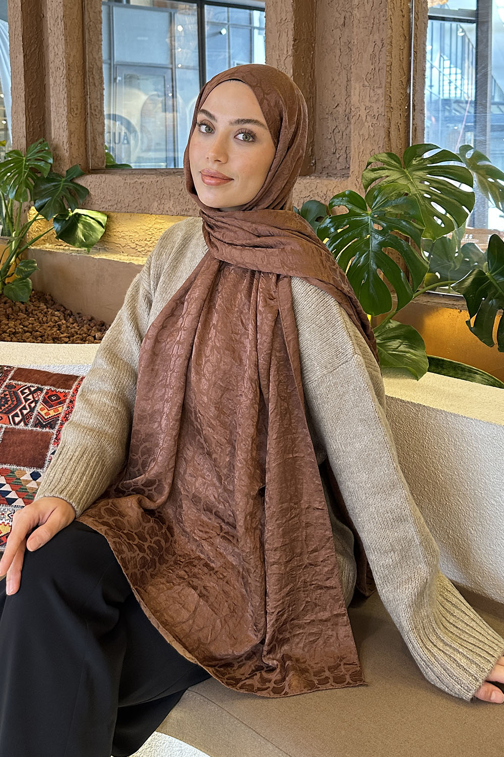 Lamelif  Bloom Desen Ayrobin Floş Jakar  Şal Sütlü Kahve