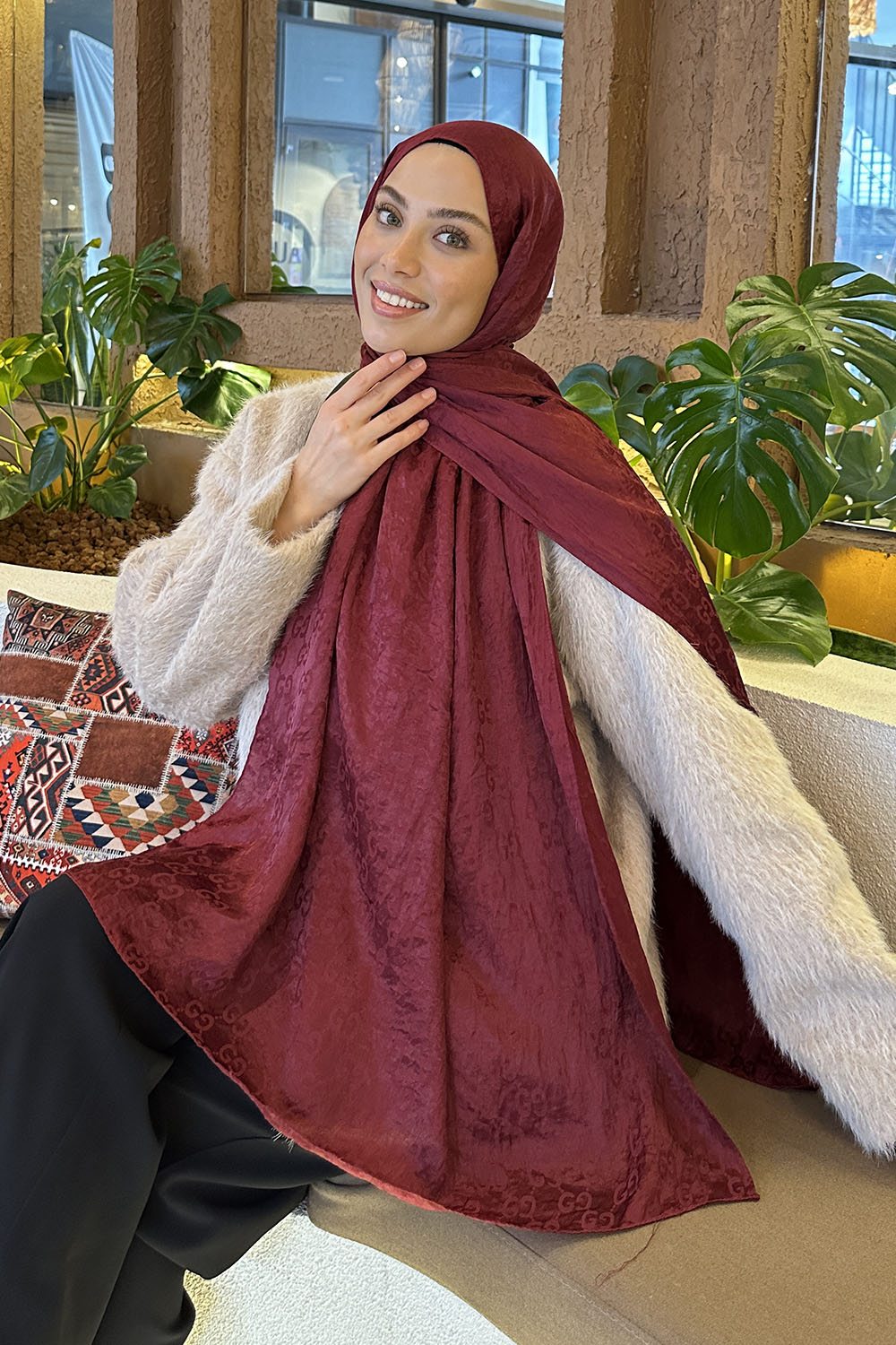 Lamelif  G Desen Ayrobin Floş Jakar  Şal Bordo