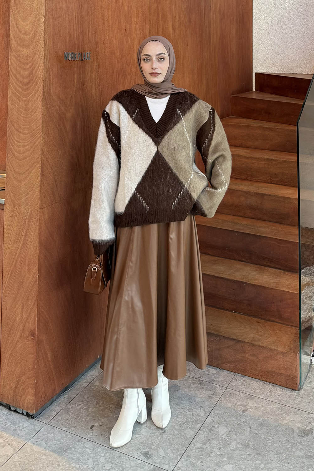 Brown V Neck Long Arm Jumper