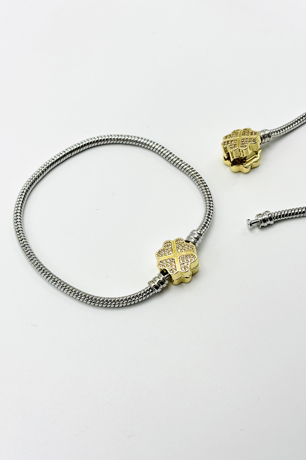 Silver-1 Belted Gold Straight Wristband