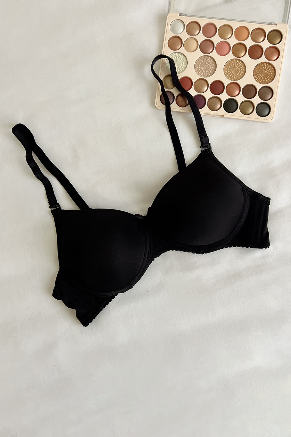 Black Cotton Fabric Without Underwire Support Bralet