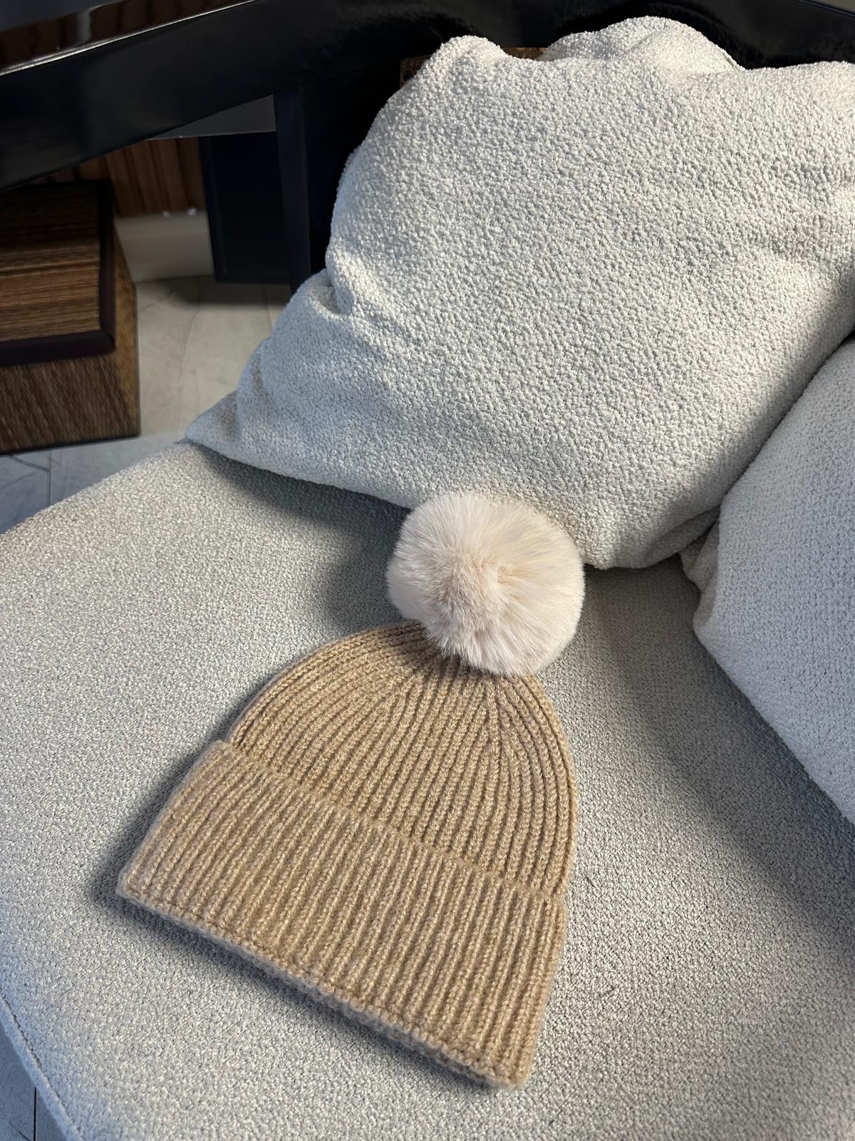 Lamelif Ponponlu Kadın Bere