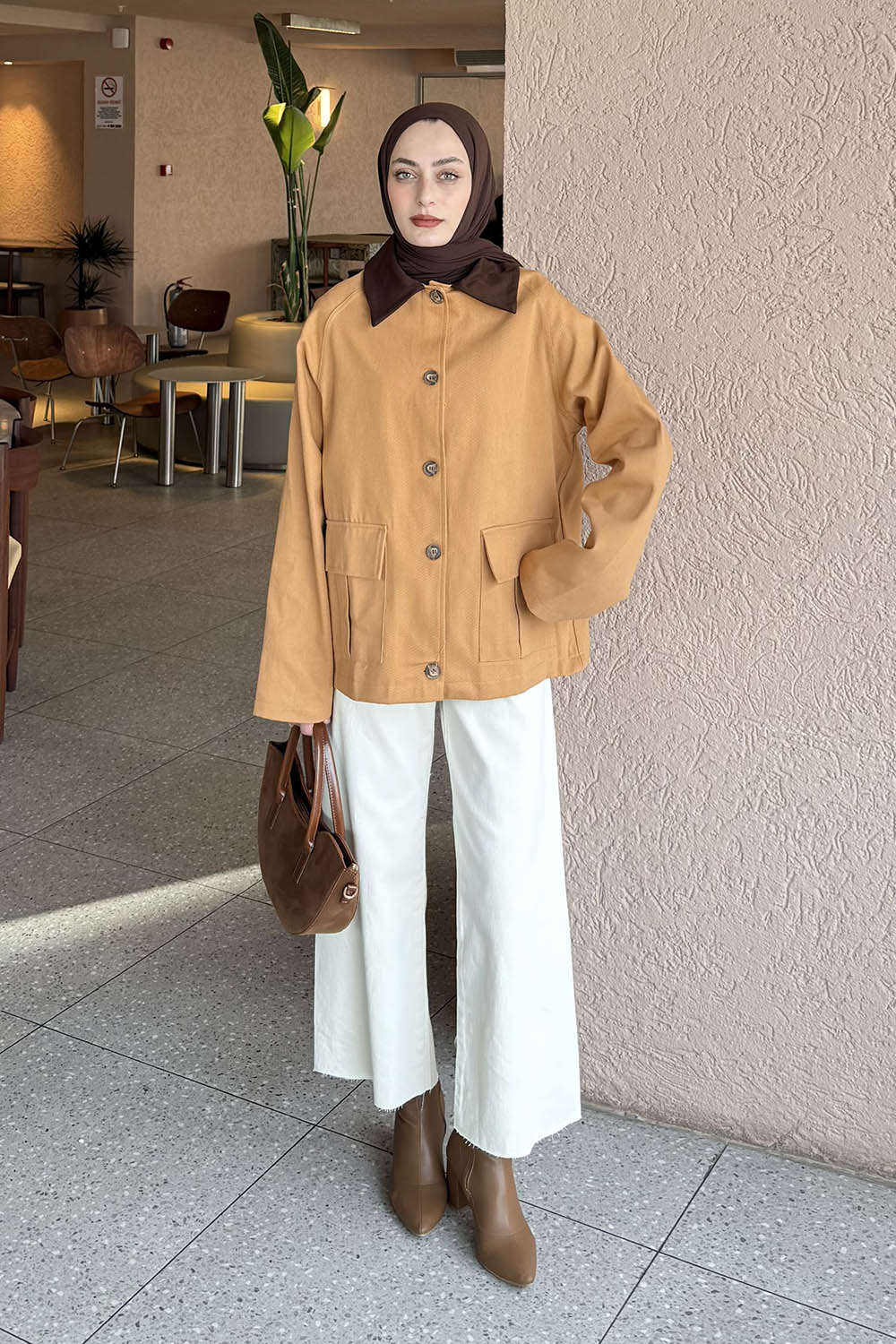 Lamelif Yaka Detaylı Parka Taba