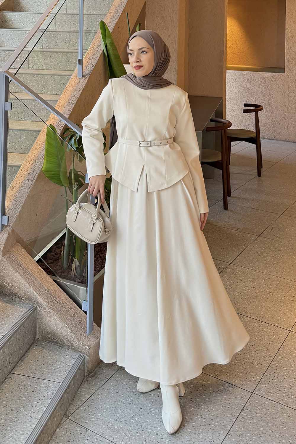 Lamelif Yırtmaç Detaylı Takım Taş Rengi