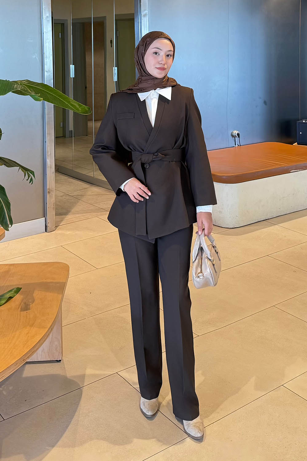 Lamelif Bağlama Detaylı Ceket-Pantolon Takım Kahverengi