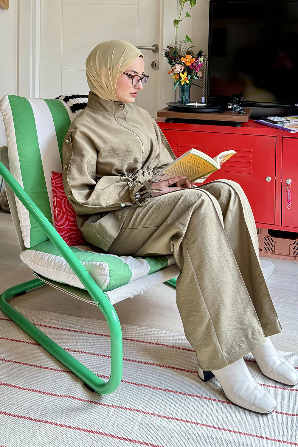 Lamelif Bağlama Detaylı Etekli Takım Haki