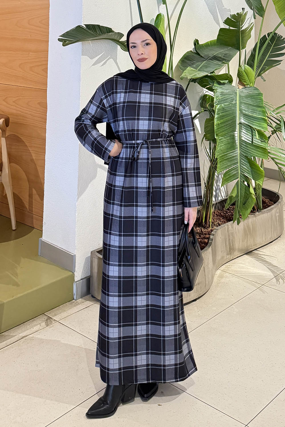 Lamelif Ekose Desen Tesettür Elbise Gri-Siyah