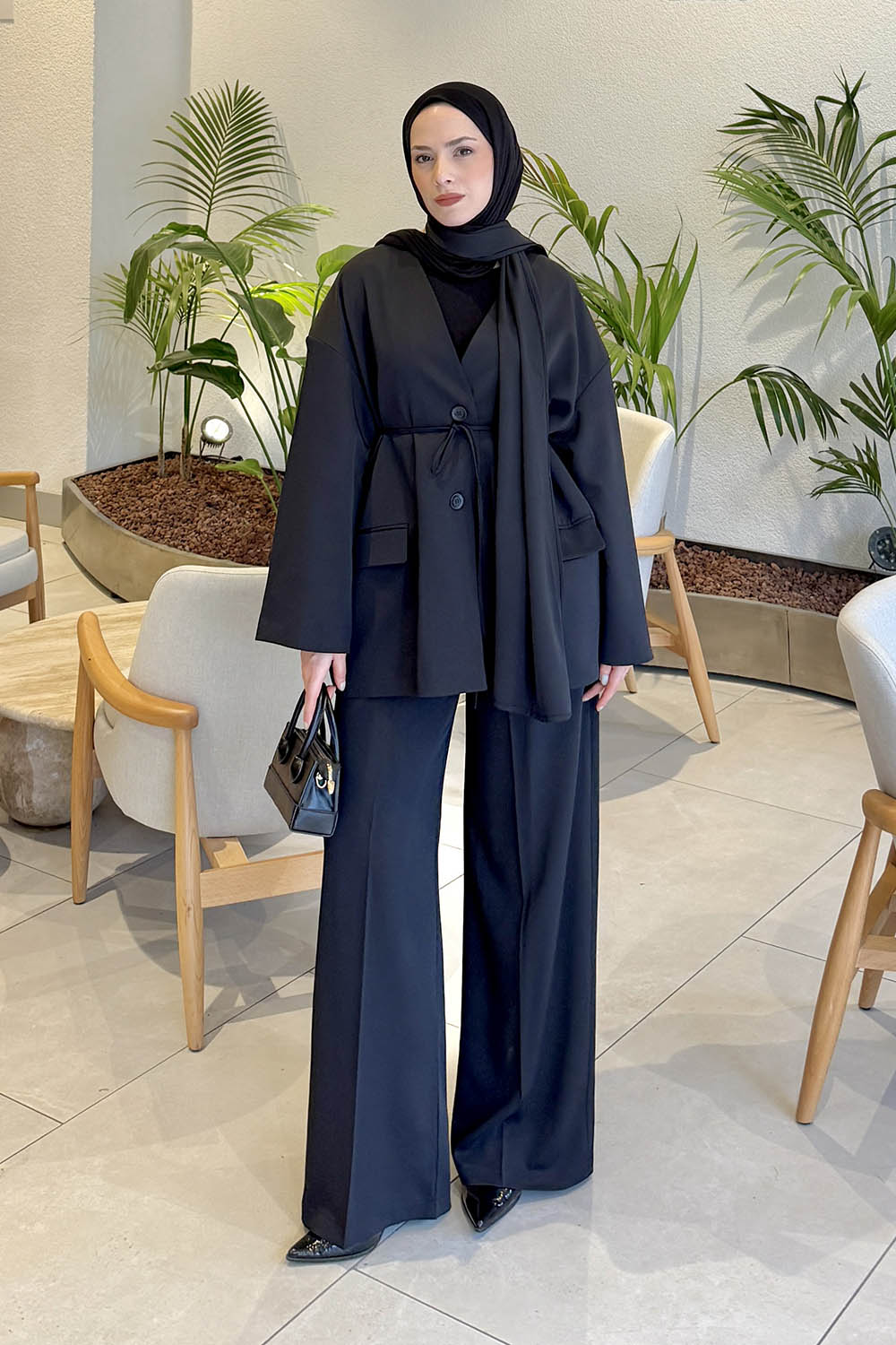 Lamelif Şallı Biyeli Takım Siyah