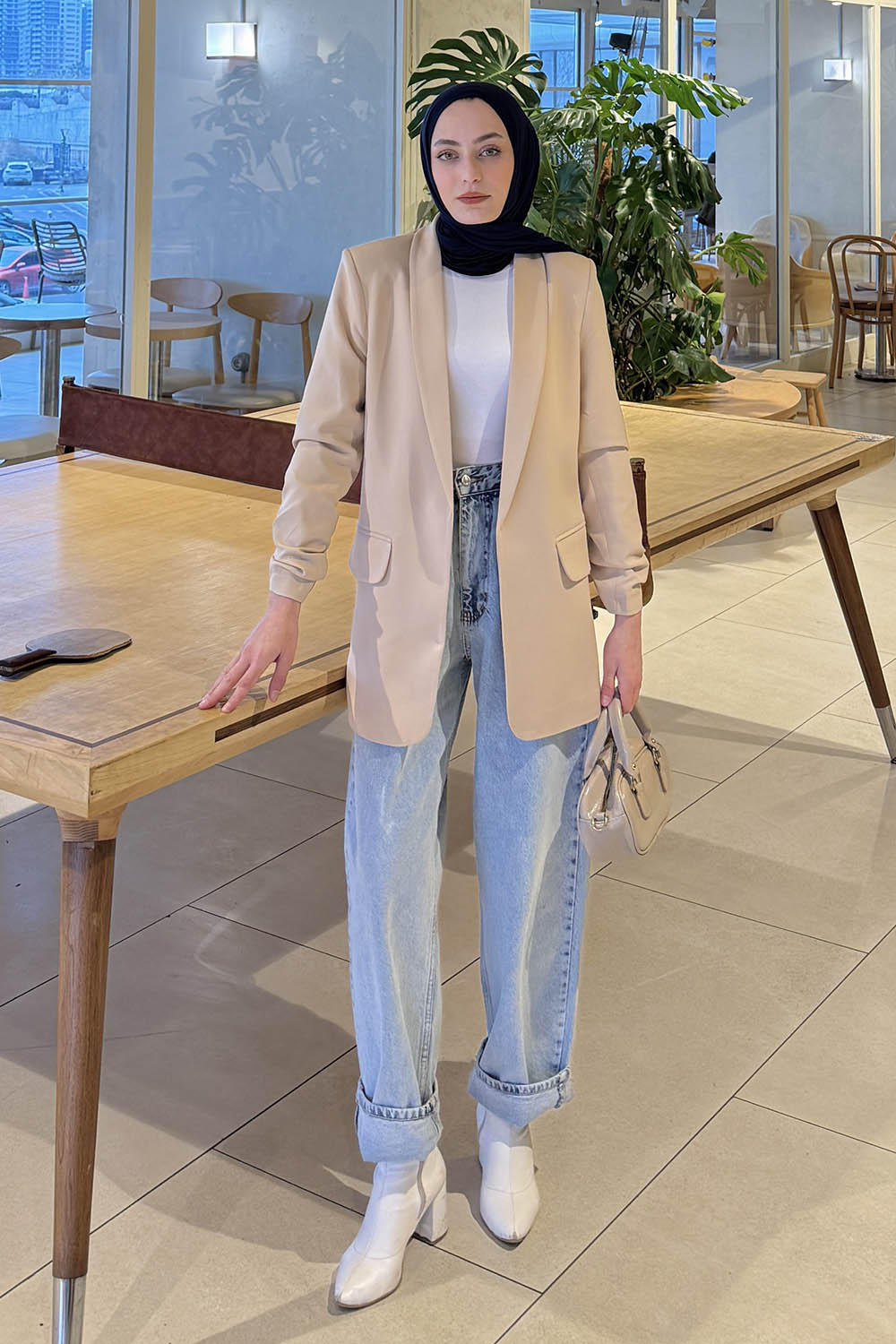 Modalamelif Kolu Büzgü Detaylı Blazer Ceket Bej