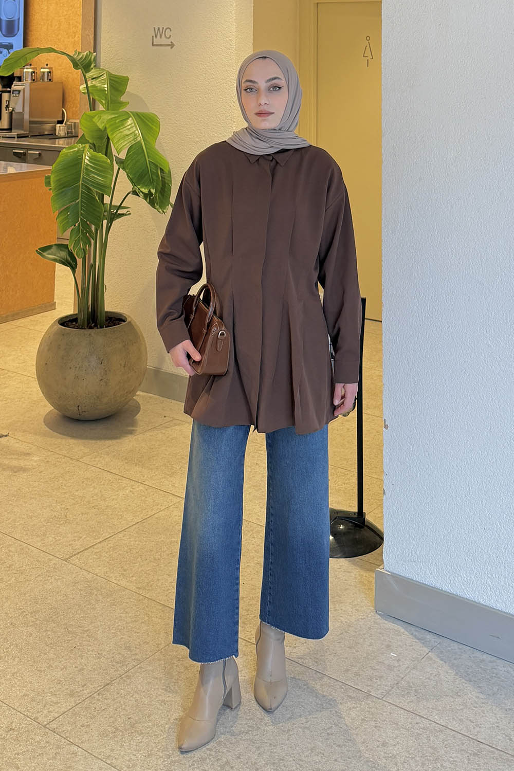 Lamelif Ön Pile Detaylı Gömlek Kahverengi