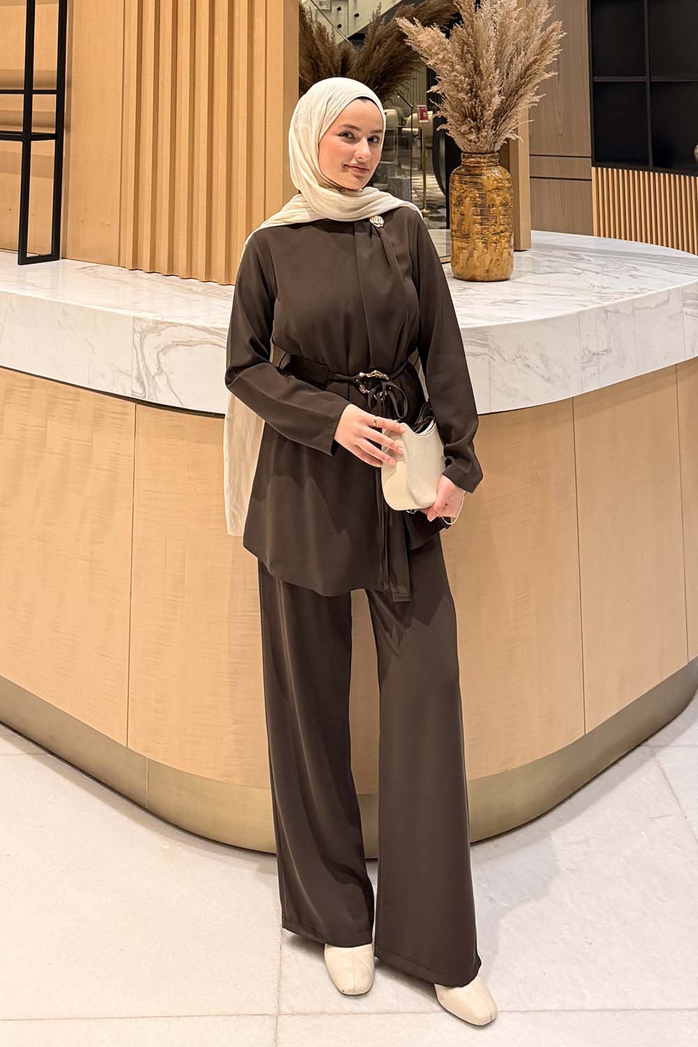 Lamelif Gold Toka Detaylı Tesettür Takım Acı Kahve