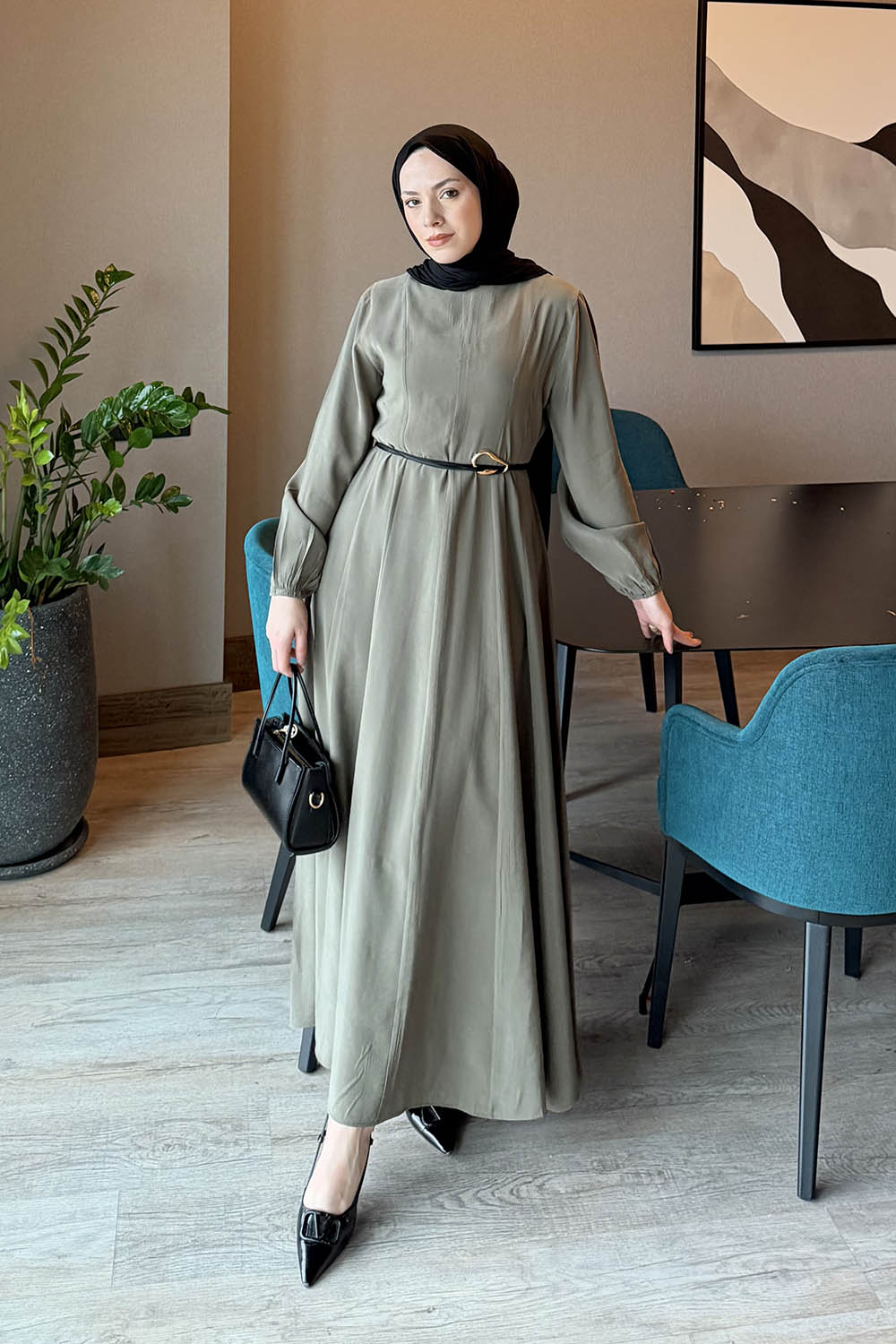 Lamelif Toka Detaylı Tensel Elbise Haki